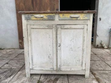 buffet bois avant renovation