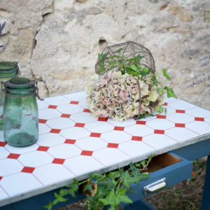 Table ancienne